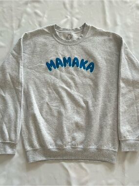 EUC Mamaka Medium Gray Sweatshirt Ski Winter Vacation Travel Athletic Gym